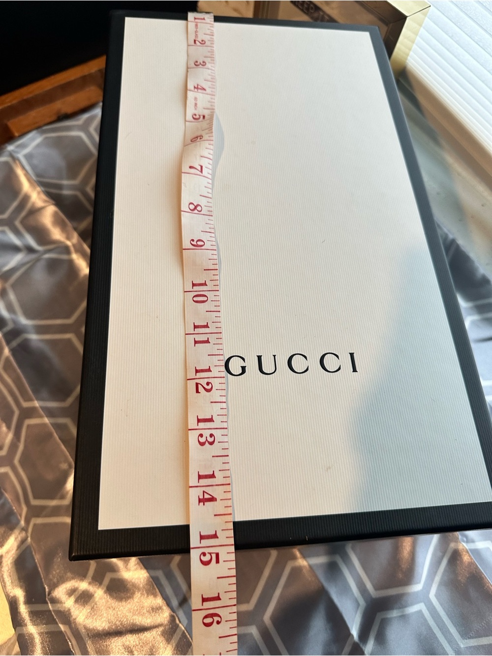 Authentic Gucci White GG Embossed Slide Sandals - Picture 9 of 15